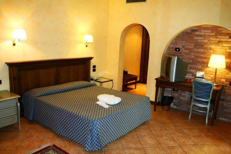 קמפובאסו Hotel San Giorgio מראה חיצוני תמונה