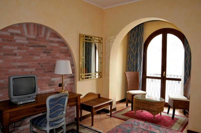 קמפובאסו Hotel San Giorgio מראה חיצוני תמונה